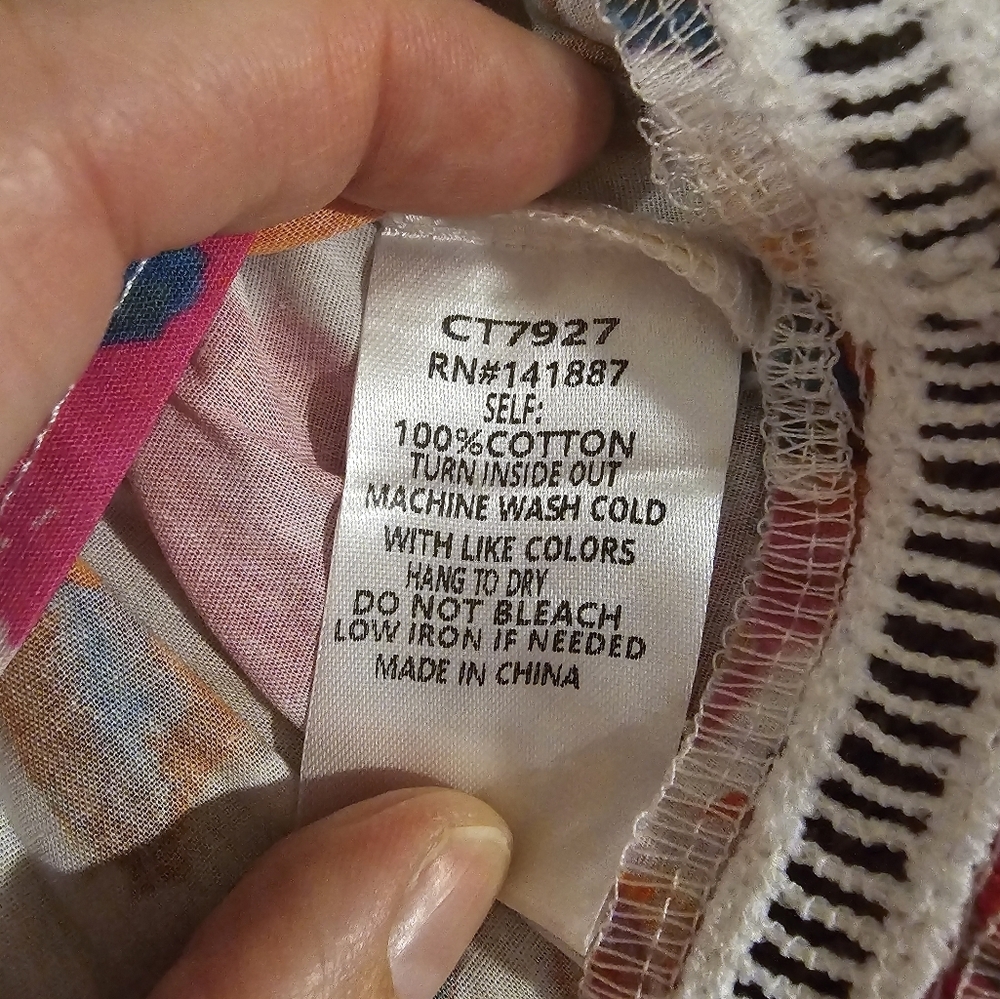 TCEC Floral Tiered Ruffle Top, NWOT - Picture 7 of 7